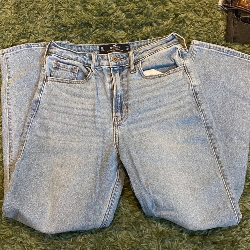 Hollister Mom Jeans